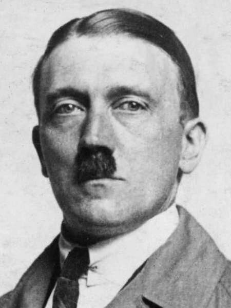 Був Адольф Гітлер геєм?