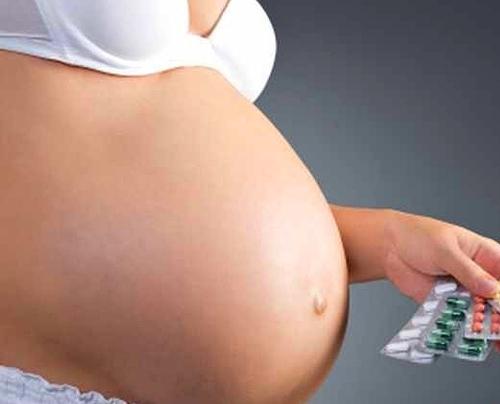 Ефективний лікуємо герпес при вагітності