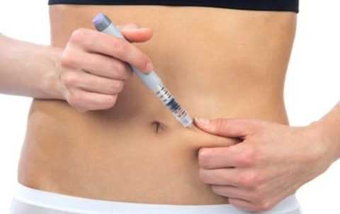 Ін'єкції інсуліну в обов'язковому порядку показані діабетикам з діагнозом ЦД I типу.