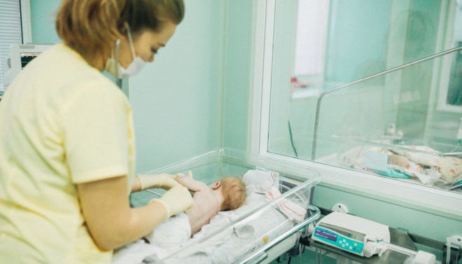 Лікувальні процедури новонароджених