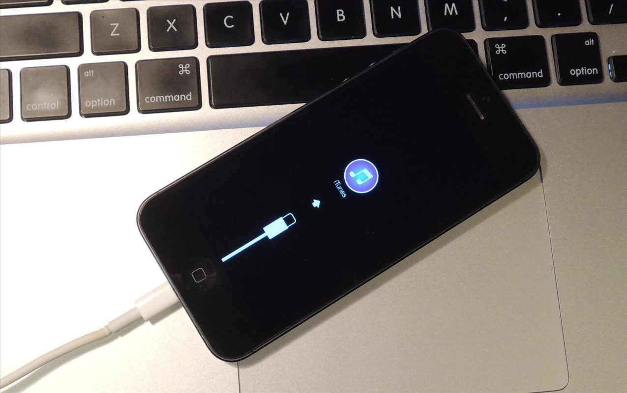 Як розблокувати екран iPhone 13 бу через iTunes