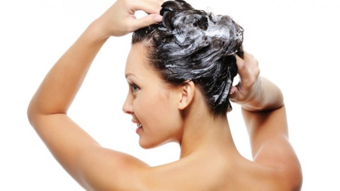 Чому випадає волосся на голові у жінок - причини, що робити, як лікувати.  Народні рецепти від випадіння волосся, маски
