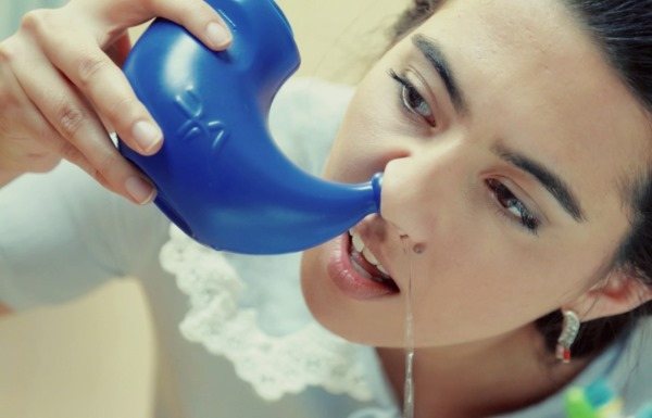 Розчин для промивання носа при нежиті, гаймориті, закладеності носа. Рецепти для дітей, дорослих, при вагітності