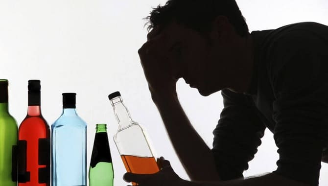 Зловживання алкоголем